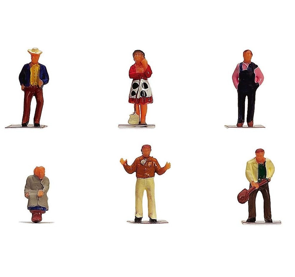 Hornby R7118 Farm People