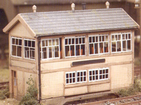 Ratio 223 GWR Wooden Signal Box - N Gauge Plastic Kit