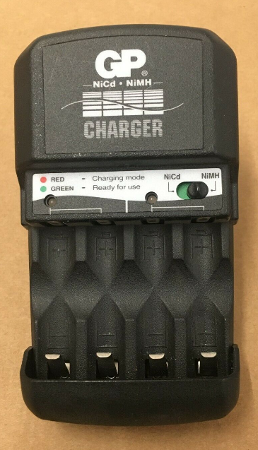 GP Battery Charger AA AAA NiCd NiMH