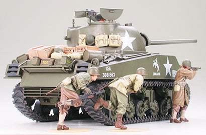 Tamiya 1/35 US M4A3 Sherman w/75mm Gun & 3 figs 35250