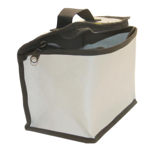 Lipo Guard Bag With Zipper Size: 215 x 155 x 115mm