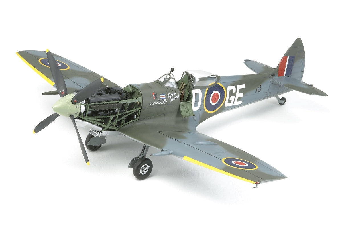 Tamiya 1/32 Supermarine Spitfire Mk.XVIe 60321