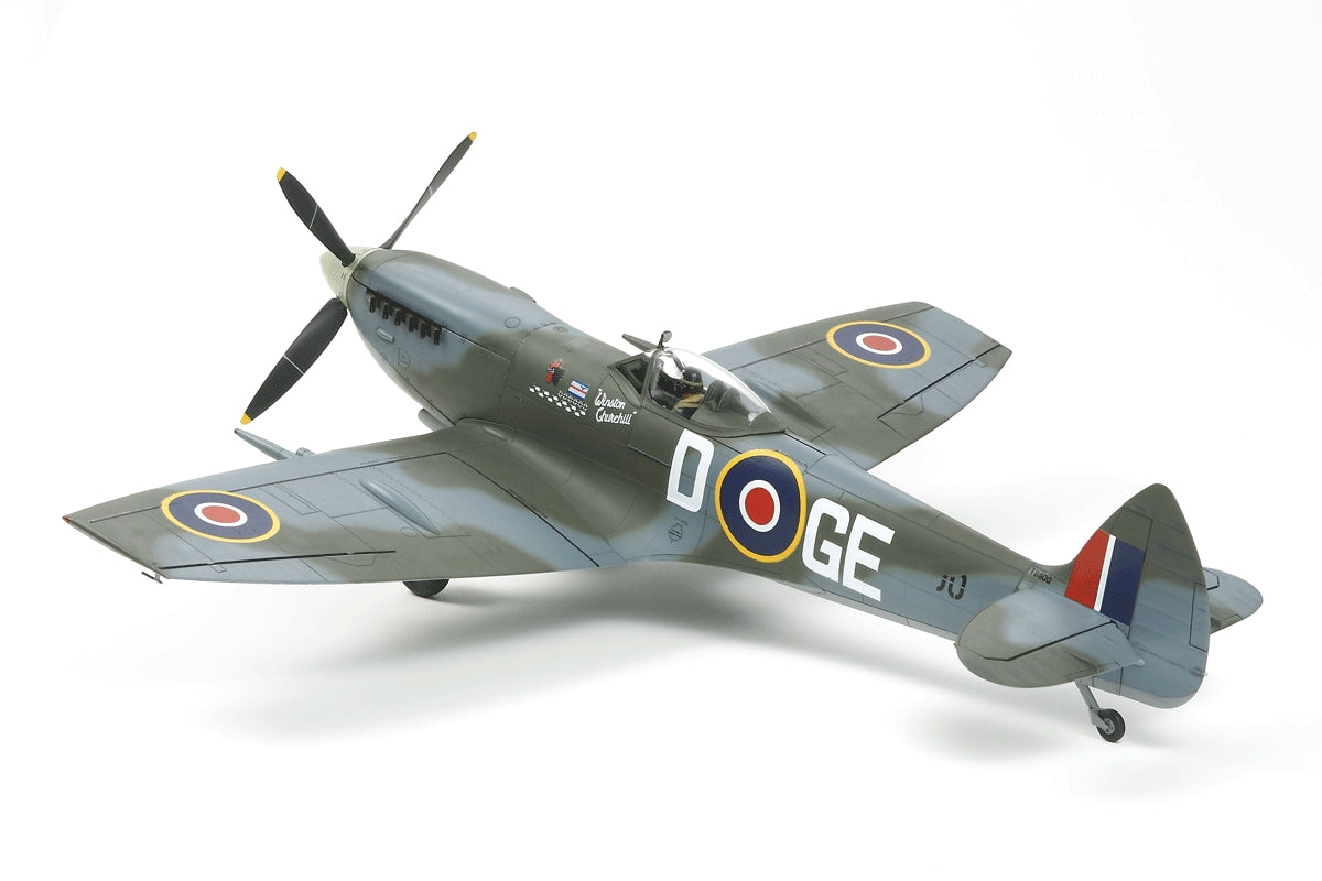 Tamiya 1/32 Supermarine Spitfire Mk.XVIe 60321