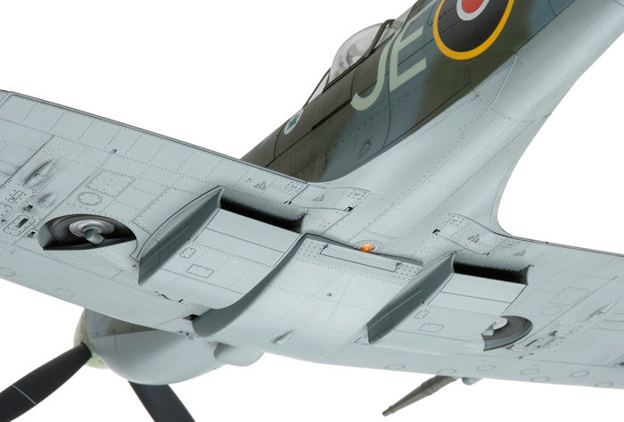 Tamiya 1/32 Supermarine Spitfire Mk.IXc 60319