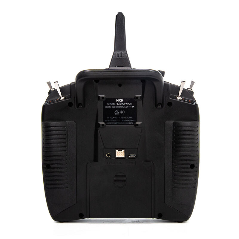 Spektrum NX6 6 ChannelTransmitter with battery and USB charger - SRCOND HAND