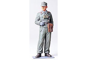 Tamiya 1/16 Wehrmacht Tank Crewman 36301