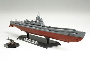 Tamiya 1/350 IJN I-400 Aircaft Carrying Submarine 78019