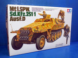 Tamiya 1/35 German Mtl. SPW Sd.Kfz. 251/1 Ausf.D 35195