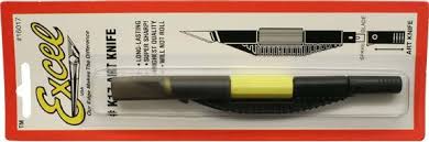 K17 Plastic Art Knife (Carded)