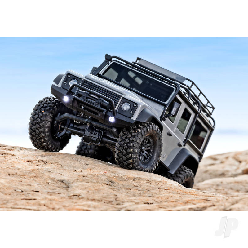 Traxxas TRX-4m Land Rover Defender 1:18 4X4 Electric Trail Crawler -Silver (+ TQ 2-ch/ ECM-2.5/ Titan 87T/750mAh 2-Cell LiPo/USB Charger)