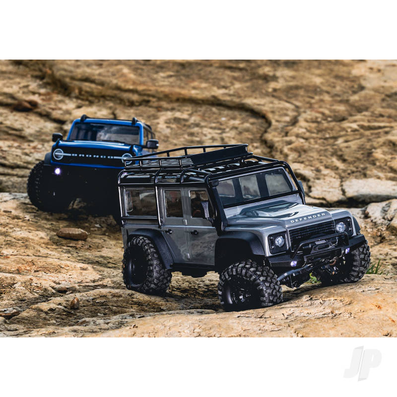 Traxxas TRX-4m Land Rover Defender 1:18 4X4 Electric Trail Crawler -Silver (+ TQ 2-ch/ ECM-2.5/ Titan 87T/750mAh 2-Cell LiPo/USB Charger)