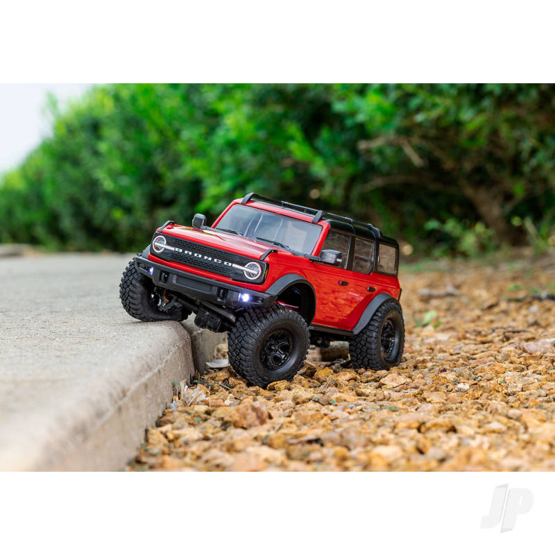 Traxxas TRX-4m 2021 Ford Bronco 1:18 4X4 Electric Trail Crawler - Red (+ TQ 2-ch/ ECM-2.5/ Titan 87T/750mAh 2-Cell LiPo/USB Charger)