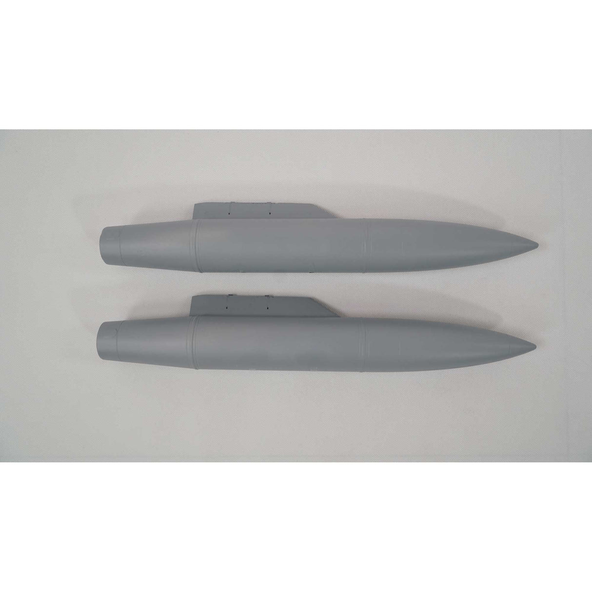 Dummy Wing Tanks Grey: F-16 Falcon 80mm