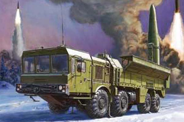 Zvezda 1/72 ISKANDER BALLISTIC MISSILE LAUNCHER 5028