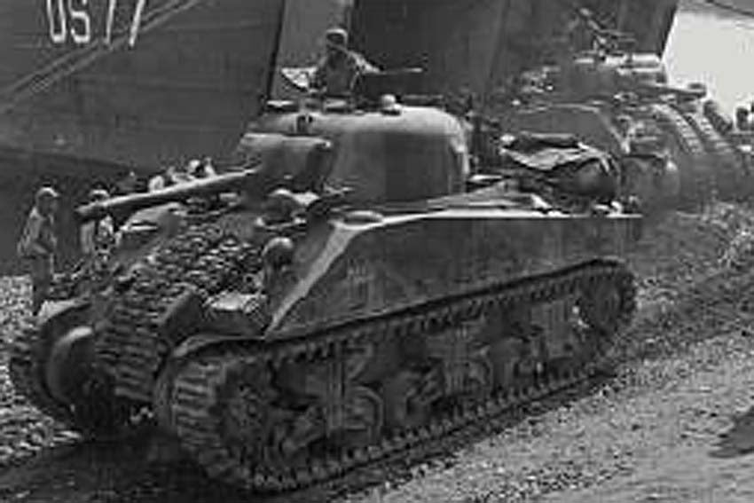 Zvezda 1/72 SHERMAN M4 6263