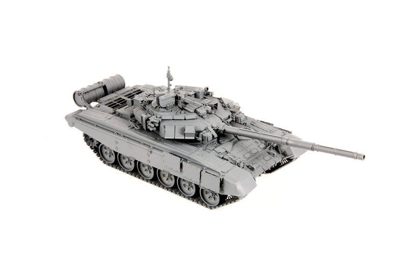 Zvezda 1/35 T-90 Russian Main Battle Tank 3573